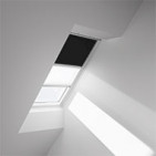 Velux tamsinanti klostuota DFD FK08 3009 Black stilius