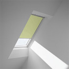 Velux tamsinanti užuolaidėlė DKL C02 4569 Pale green stilius